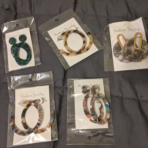 NWT Acrylic Tortoiseshell Hoop Earring Lot of 5 - Picture 1 of 6